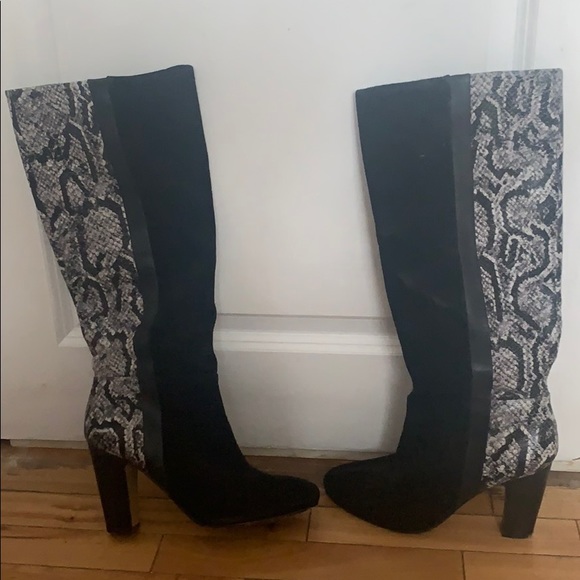 Black & Faux Snakeskin Tall Boots with Heel - Picture 4 of 5